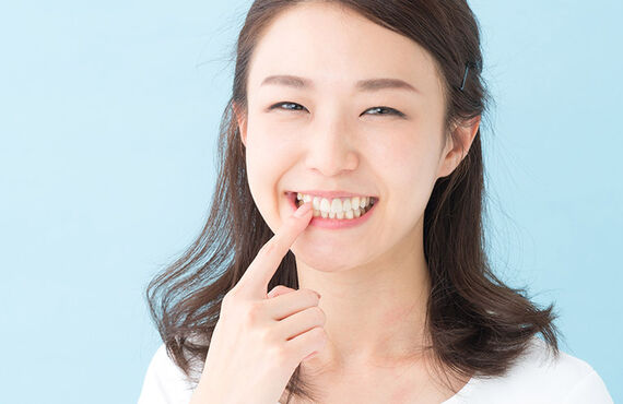 大阪で審美歯科に対応可能な歯医者としても診療を行っております